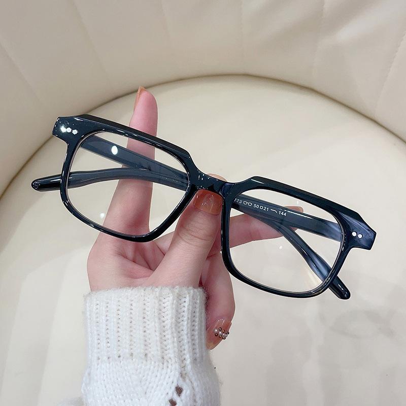

JYL TS Cat Eye Sunglasses Women UV Protection Small Frame Z3773 A-8013