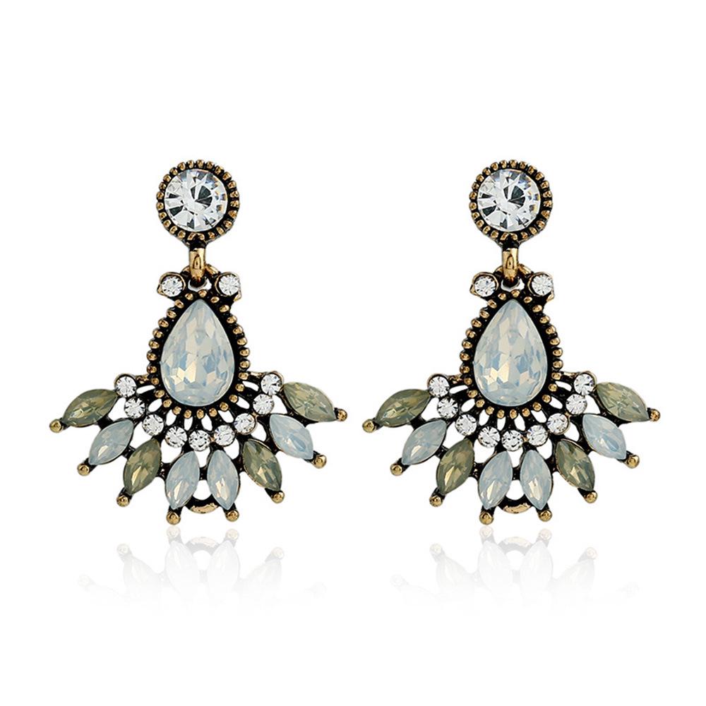 Bohemian Rhinestone Crystal Zinc Alloy Earrings for Women