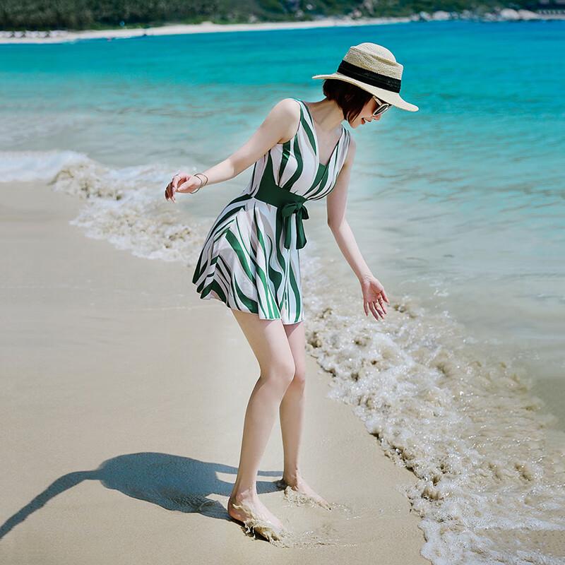 Yimeishan Women's Conservative Long-Sleeve One-Piece Swimdress