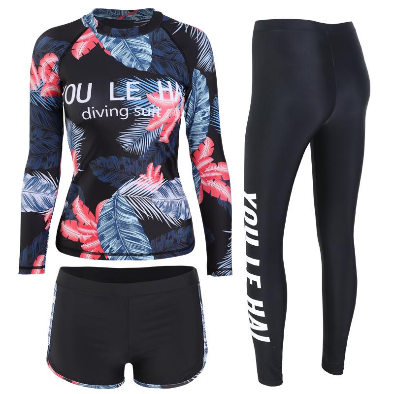 Women's Three-Piece Swimsuit: Long-Sleeve, Flat-Leg Design to Slim and Cover. Ideal for Small Busts, Perfect for Hot Springs.