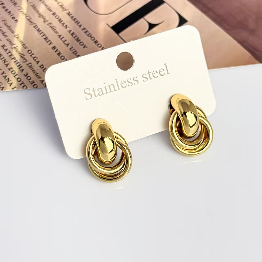 Stainless Steel Star Hoop Earrings for Women Girls Vintage Simple Zircon Paved Earrings Daily Wearing Party Jewelry Gift