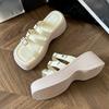 Fashion 2025 New Summer Women Belt Buckle Flat Flat Casual Outdoor Sandals Beach Thick Bottom Leather Slippers Metal Buckle Slippers