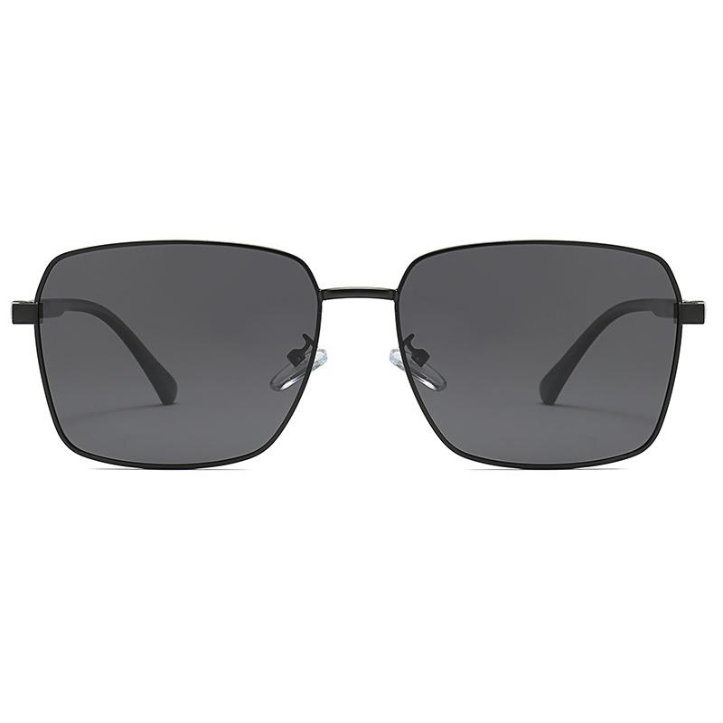 New Men Sunglasses Ultra Light Square Frame Trendy UV Protection Comfortable Design High Quality DS-9308