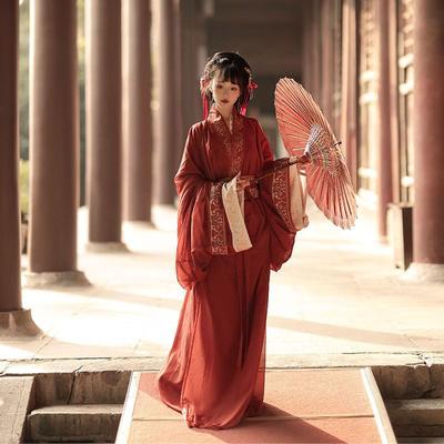 Restaurar o terno hanfu estilo dinastia han chinesa com cauda e terno feminino diário solto