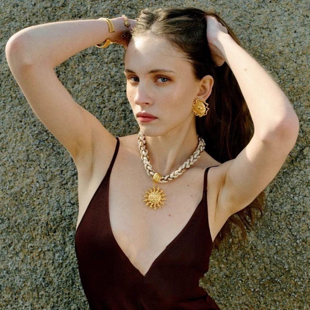 Coarse Braid Rope Weave Choker Exaggerated Wide Clavicle Chain Sunflower Pendant Necklace  Holiday