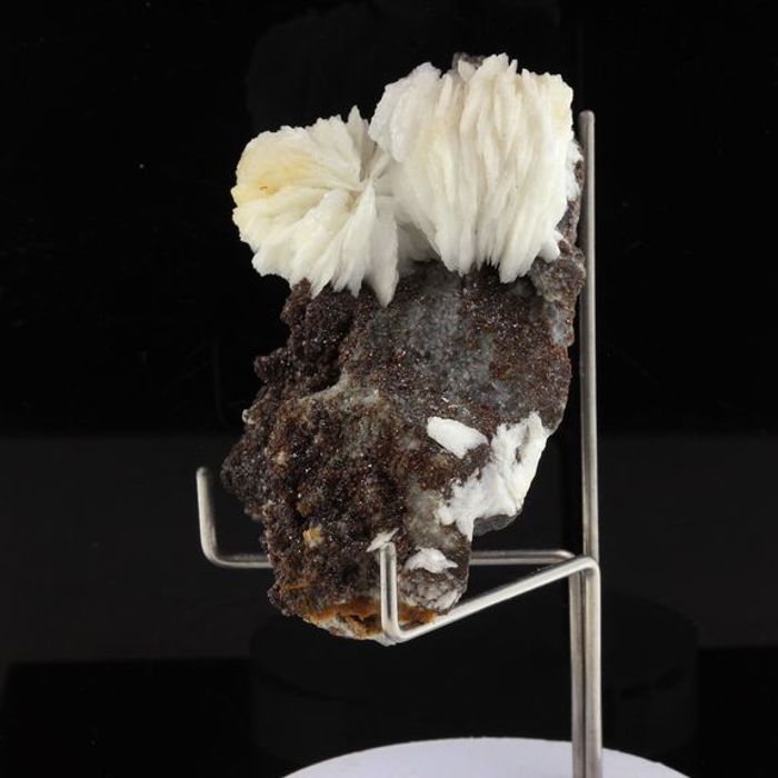 Pierres et Minéraux. Baryte + Sphalerite. 353.40 ct. Les Cèdres mine, Montdardier, Gard, France.