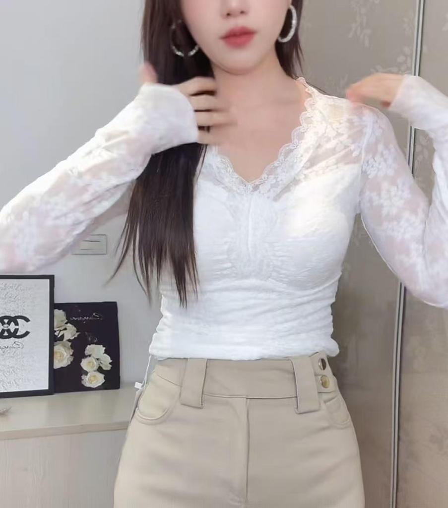Chic V-Neck Lace Top: Elegant Innerwear & Outerwear for Spring & Autumn