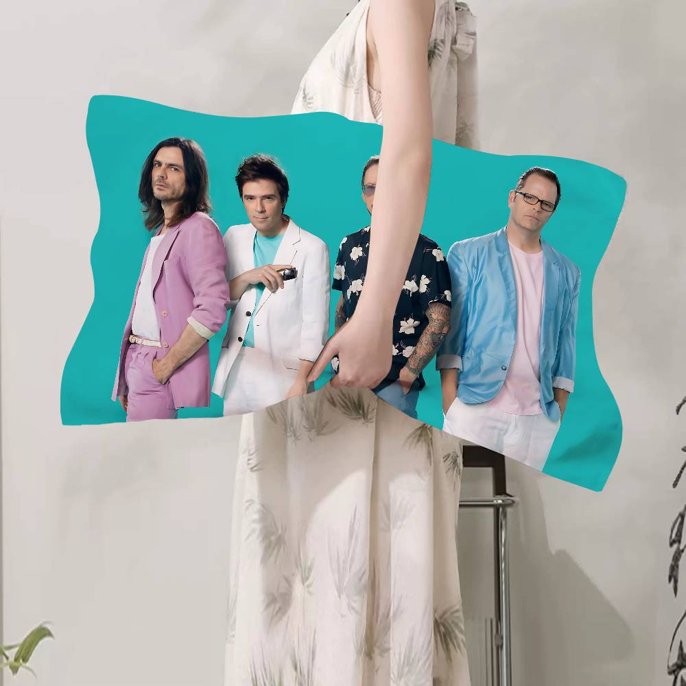 Classic Alternative Rock Band W-Weezer Quick-Drying Polyester Pillowcase, Non-Slip, With A Secure Design New Style Anti-Scalp