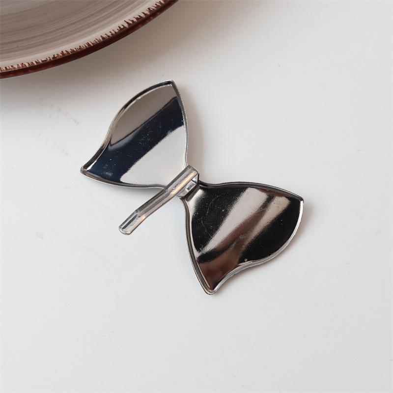 2025 Koreansk Metall Texturerad Hårnålsklämma för Låga Hästsvansar - Högkvalitativ Damhåraccessoar