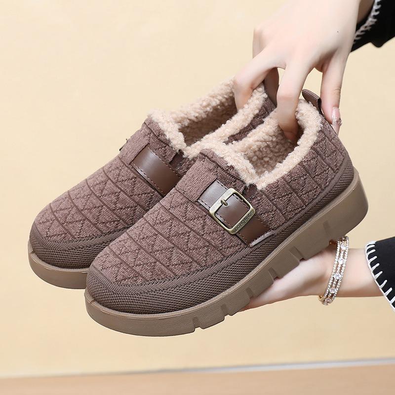 Old Beijing cloth shoes women's new winter velvet warm thick-soled non-slip comfortable mother shoes cotton shoes