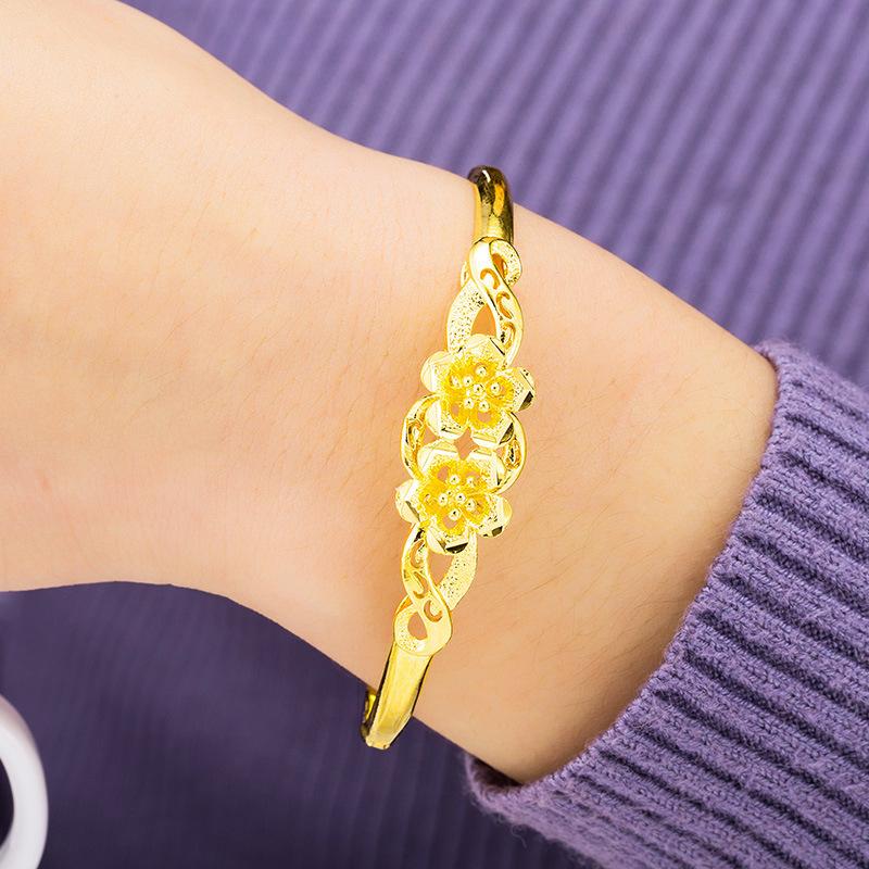 Buckle Flower Plated Bridal Bracelet for Women Elegant, Simple, Light Luxury, High-end 17CM
