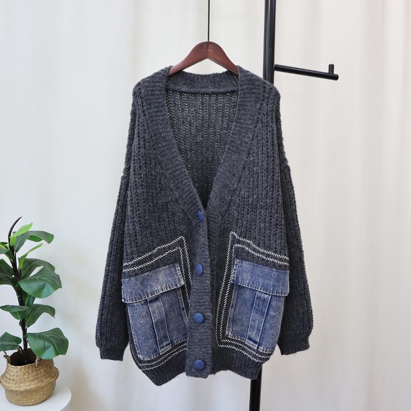 Autumn and winter new loose V-neck knitted cardigan women's design soft waxy lazy wind sweater jacket