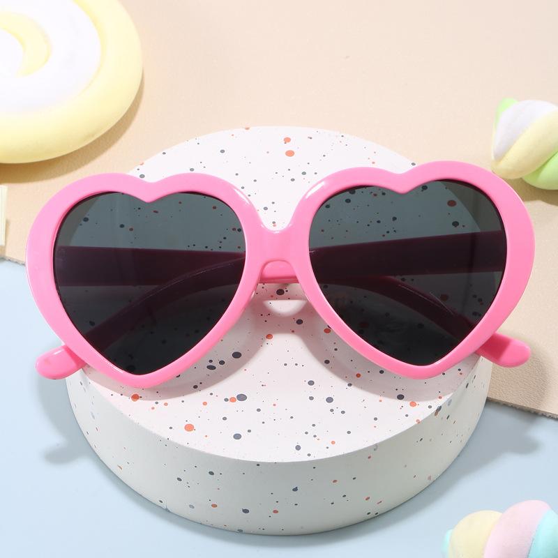 Heart-Shaped Sunglasses Children Heart-Shaped Frame Glasses Eyeglasses Baby Summer Sun Glasses For 3-12 Years Old Kids