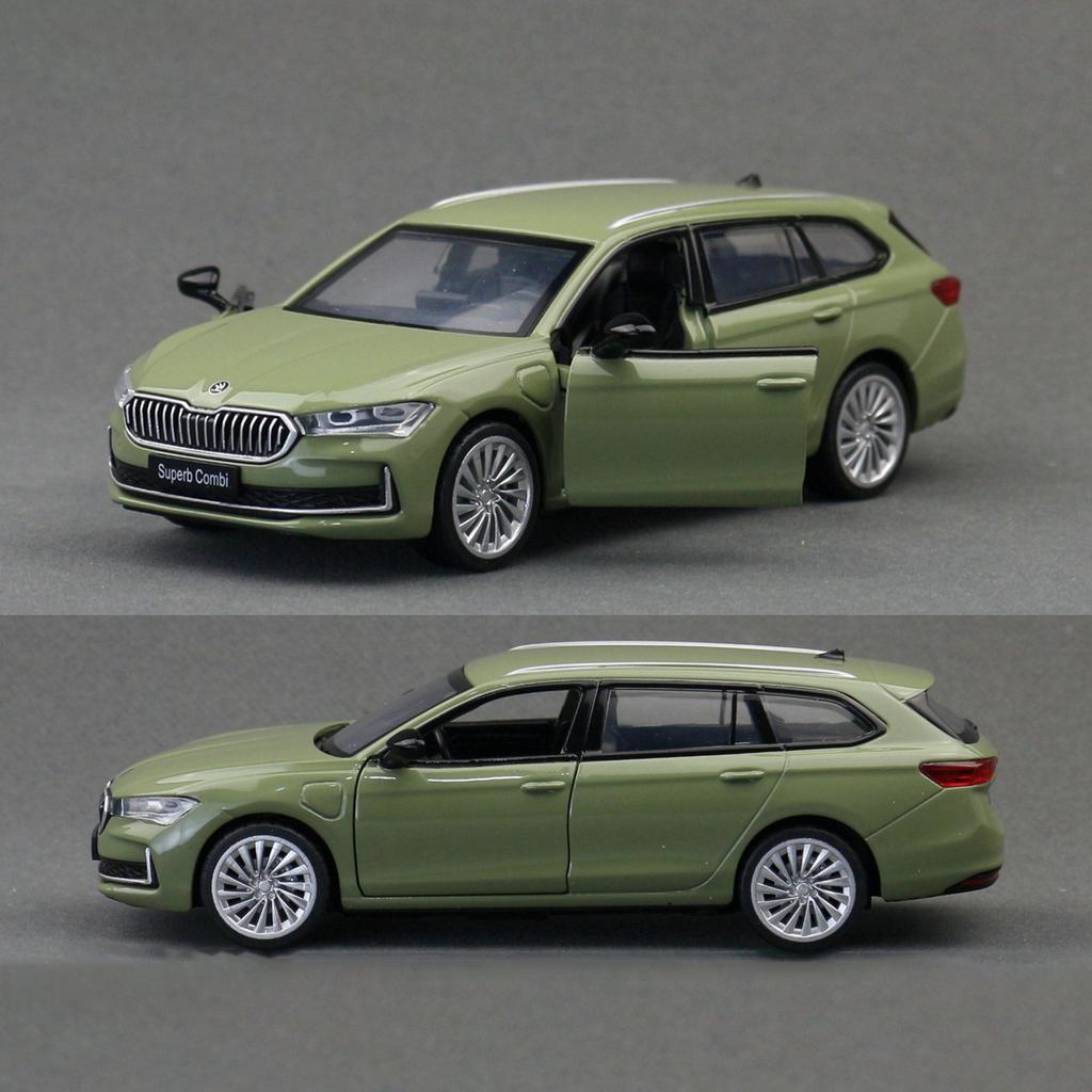 Cycr3 1:35 SKODA SUPERB Combi IV Legierung Kombi Automodell Diecasts Metall Spielzeugfahrzeuge Automodell Sound Licht Simulation Kinder Geschenke
