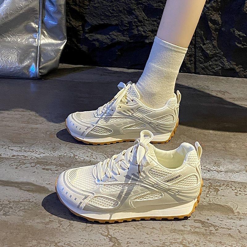 

Немецкие тренировочные туфли на толстой подошве с увеличением роста для женского лета 2025 года, новые, тонкая сетка, дышащие, спортивные, на мягкой подошве, удобные, кроссовки Forrest Gump 40 бежевый