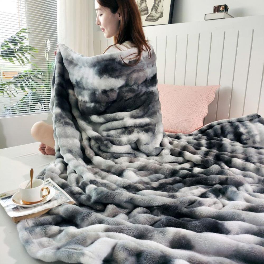 New Faux Rabbit Fur Warm Blanket Double Sided Skin-Friendly Throw Blanket Ultra Soft Solid Color Plush Striped Blankets