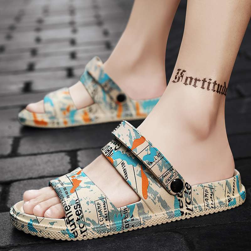 Slippers Men's Summer Wear Non-slip and Deodorant Dual-purpose Driving Sandals Men's Stepping On Shit Soft-soled Wear-resistant Sandals Men