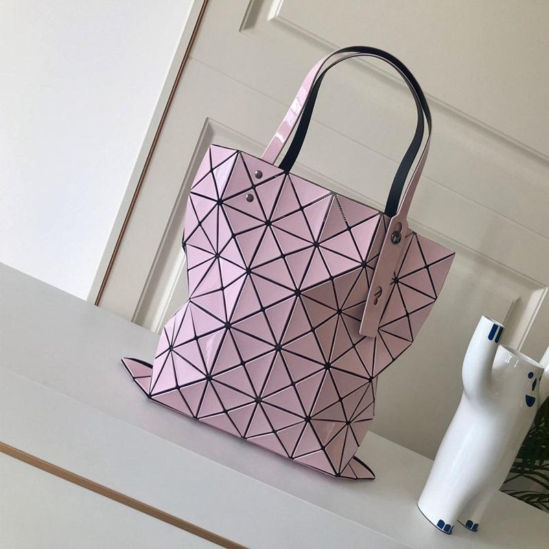 Neue Damen 6-Panel Patchwork Gesteppte Schulter Crossbody Tasche – Vibrating Gold Metallic Irisierende Serie