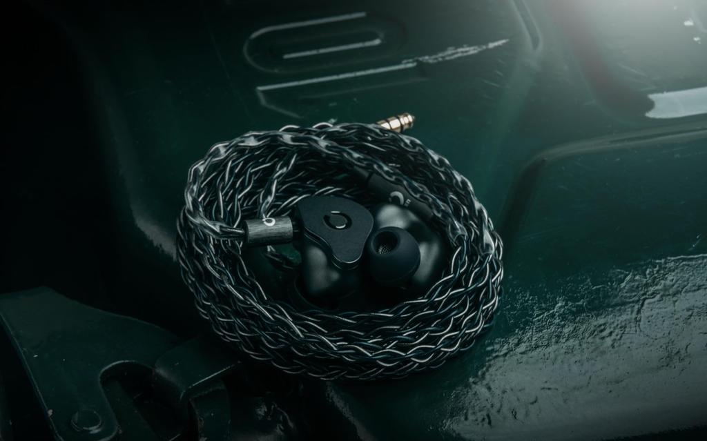 ORIVETI OD200 Aluminum Earphone Single Dynamic Driver HiFi High Two Types of Detachable Headphones - Body, B-Coated IEM, Fidelity, Nozzles, 2-Pin