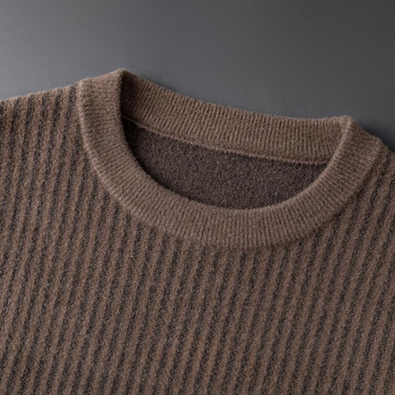 Rundhals-Pullover für Herren, neuer Trend zu lockeren Oberteilen, gestreiftes Jacquard-Strick-Bottom-Hemd für Herren im Herbst und Winter