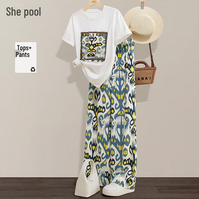 

Women s Printed T-shirt & Wide-leg Pants Set M