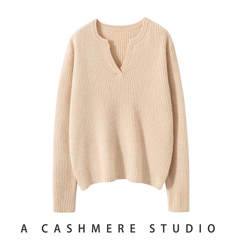 

Женский кашемировый зимний свитер с V-образным вырезом 2024 - Свободный, простой вязаный дизайн XL
