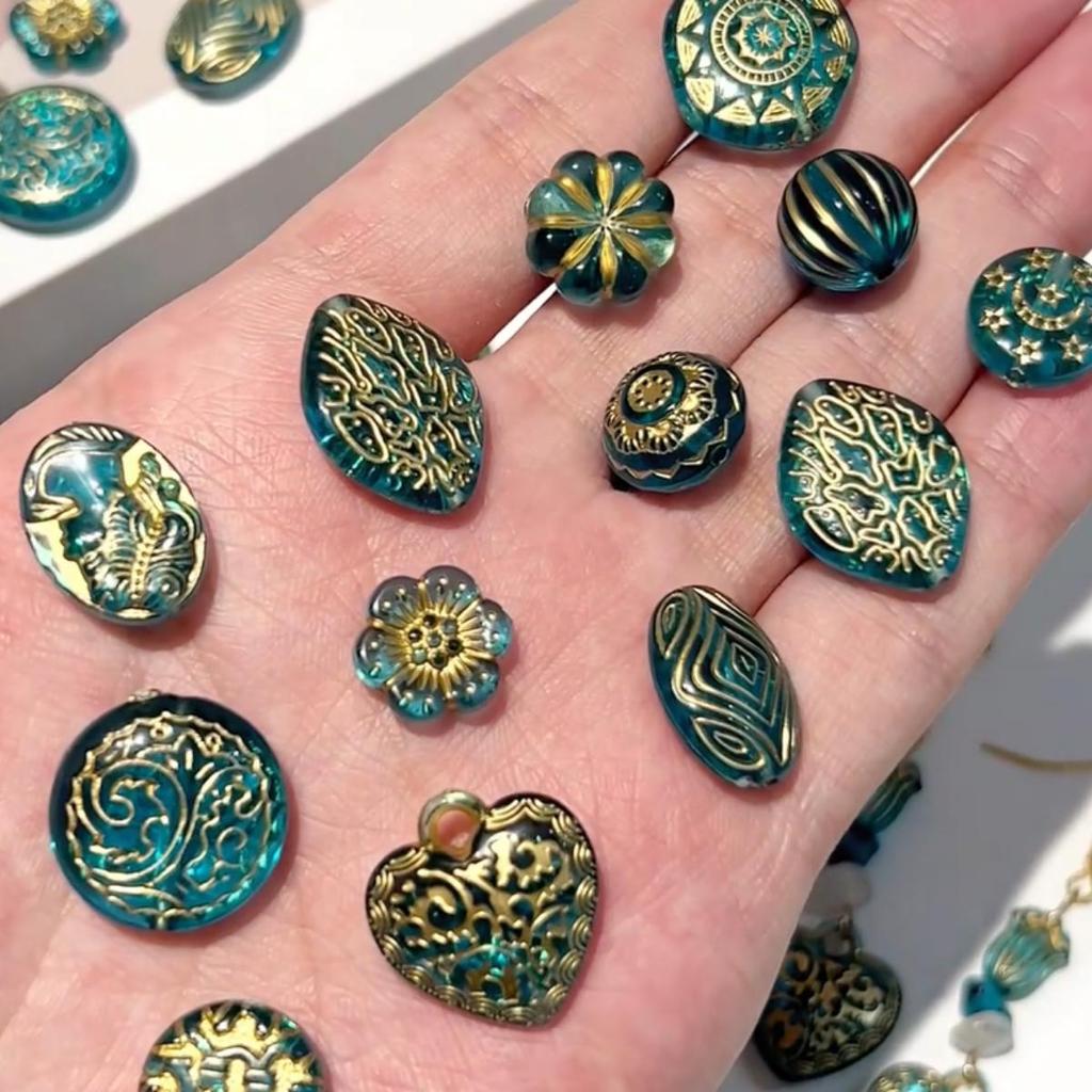 Baroque Retro Tracing Gold Beads Acrylic Multiple Styles Beads For Jewelry Making DIY Charm Decoration