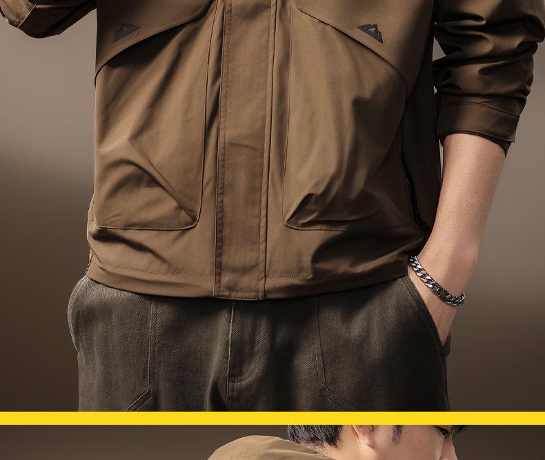 Premium Men's Outdoor Hooded Windbreaker - Functional, Durable, Autumn/Winter Jacket with Loose Fit and Three-Proof Technology