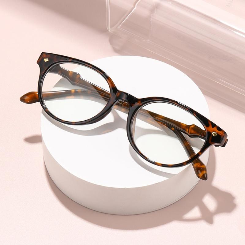 Men Women Fashionable Photochromic Round Frame Myopia Glasses Fashionable High Definition Anti-Blue Light Myopia Glasses