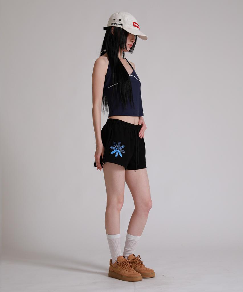 LIKE THE MOST Part 3 Starflower Embroidered Training Pants_Black