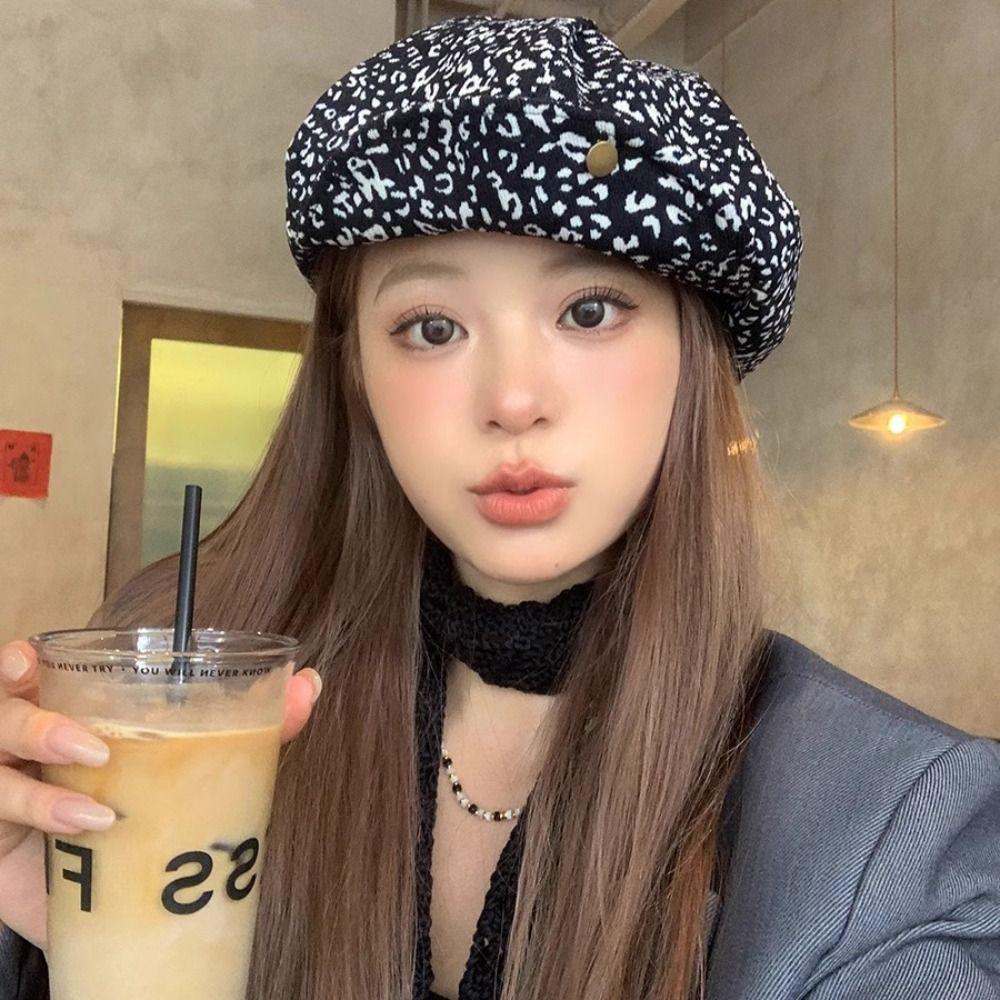 Y2K Painter Hat British Octagonal Cap Fashion Leopard Beret  Streetwear