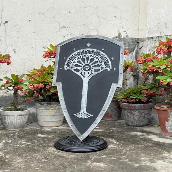 Yggdrasil Kosmiczna Tarcza Aluminiowa Zawieszka Ścienna w Stylu Wikingów z 8-ramienną Gwiazdą