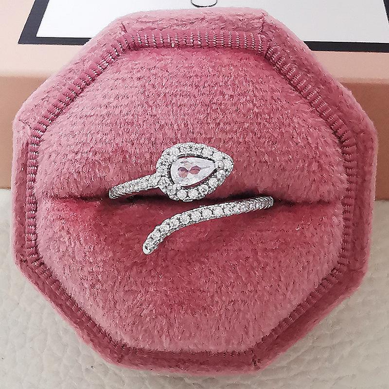 European & American Chic Adjustable Ring: Niche Luxury Style for Women