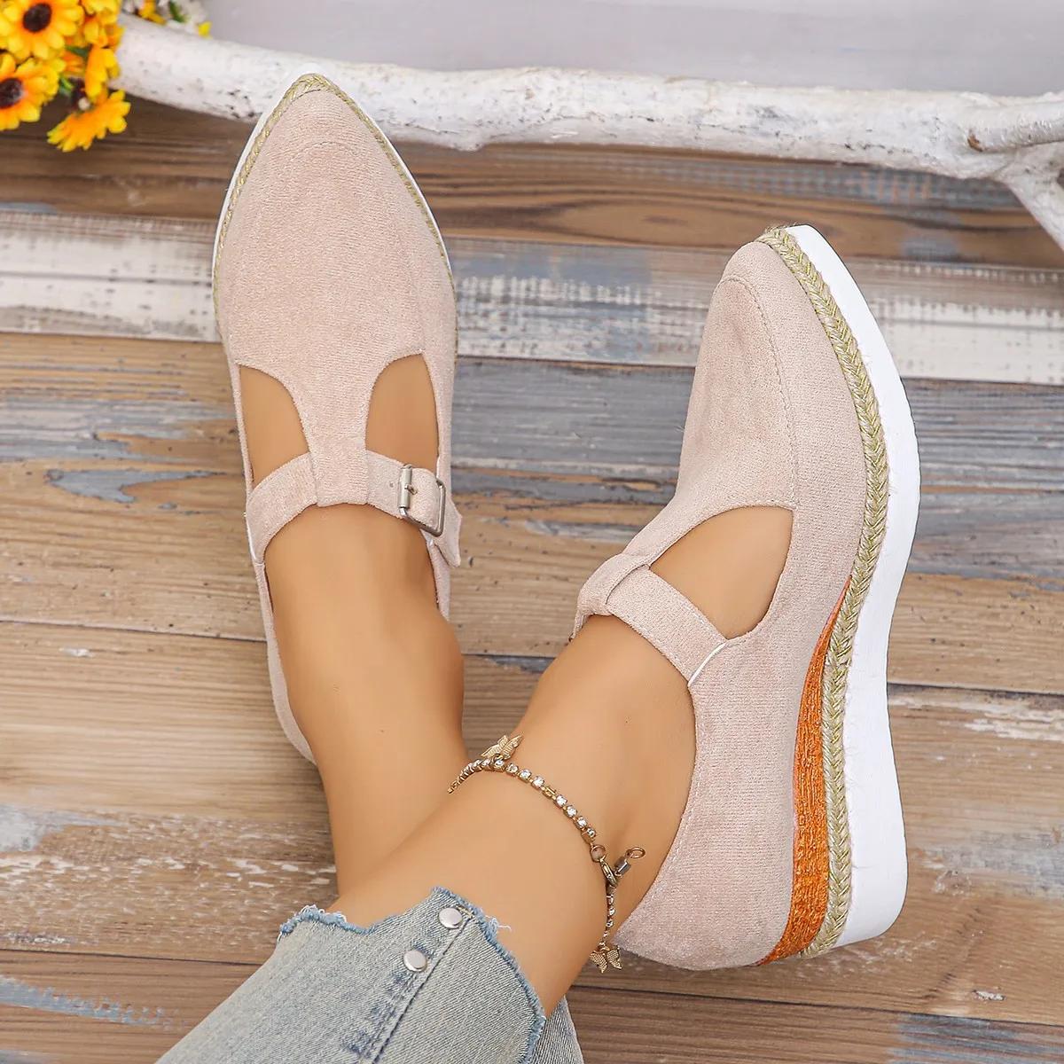 Замшевые туфли на танкетке черные женские удобные легкие лоферы толстая подошва нескользящие женские кроссовки модные римские туфли балетки 36 2980₽