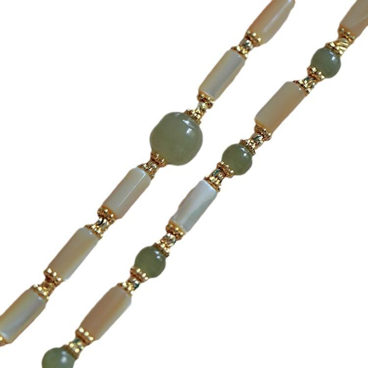 Elegant and gentle natural Hetian jade bracelet for women, vintage light luxury niche white butterfly shell bamboo knot bracelet jewelry