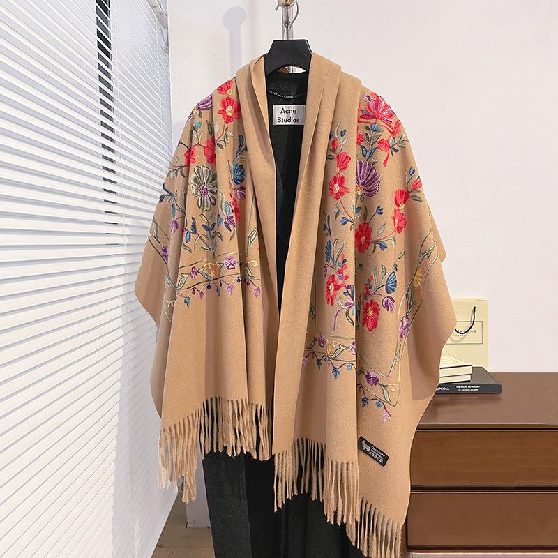 Yiran Shoe Industry Women's Luxury Warm Poncho Cashmere Winter Scarf Flowers Shawl Wraps Thick Pashmina Fringe Blanket Bufanda Echarpe Cm
