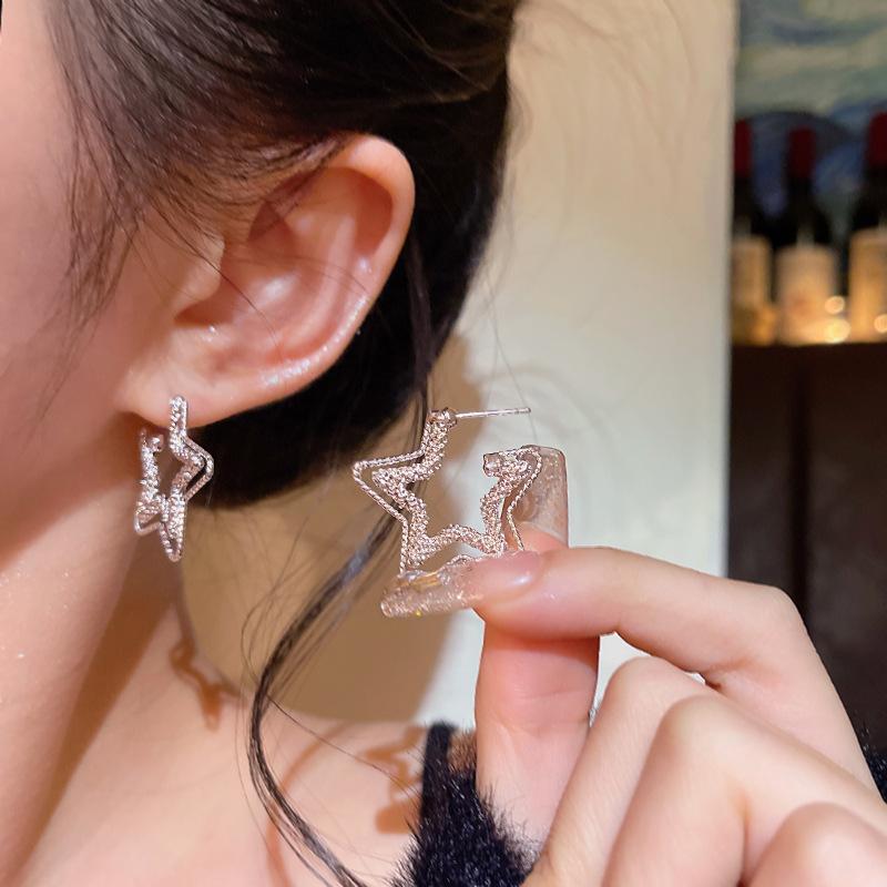 

Korean Style Double-Layer Pentagram Drop Earrings for Women Sweet Cute Unique Niche Hoop Earrings Daily Commuting Jewelry Gifts