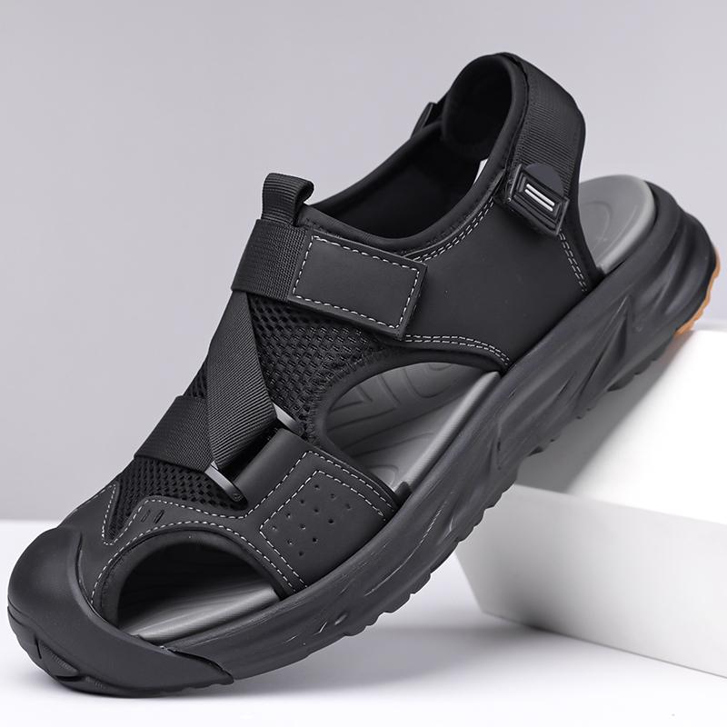 Fashion Mens Fashion Outdoor Sandals High Quality Male Beach Shoes Quick Dry Wading Aqua Flats Anti-collision Toe Summer Men Casual Shoe