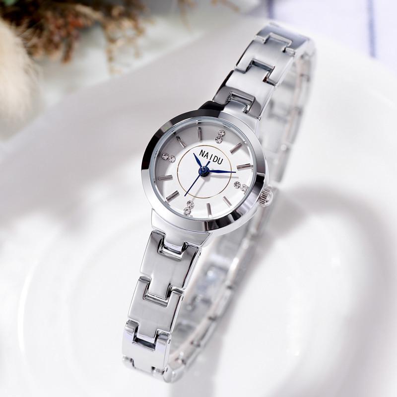 Exquisite Ladies' Quartz Watch - Stylish Steel Band, Casual Design, Waterproof.