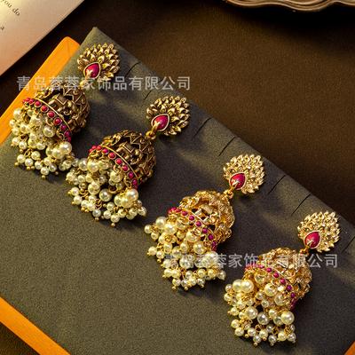 French Retro Palace Style Light Luxury Three-dimensional Pearl Tassel Earrings Inlaid With Zircon Dinner Party Antique Jewelry A Sense Of