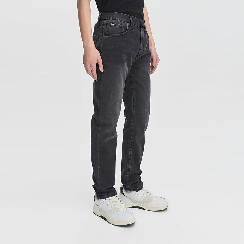 Lee Men's Cooling Tapered Lightweight Jeans