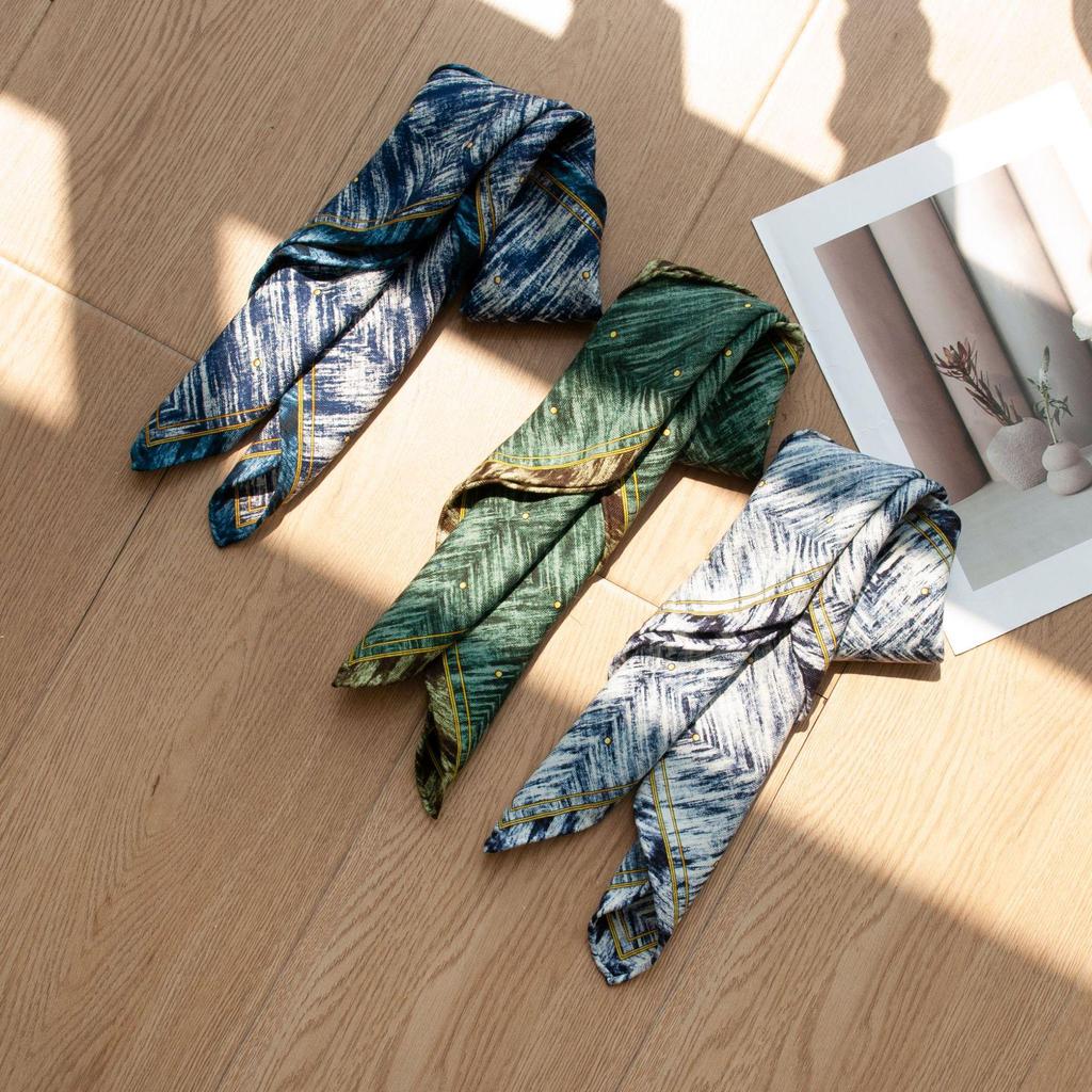 2025 Autumn Luxury Silk Wool Scarf: Versatile, High-End Neck Warmer & Shawl for Women