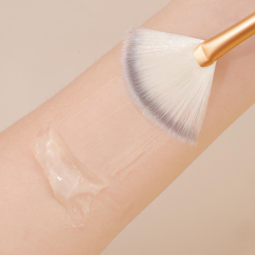 New Practical Facial Brushes Fan Makeup Brushes Soft Portable Mask Brushes Cosmetic Tools for Ladies Girls Nail Charm Beaut