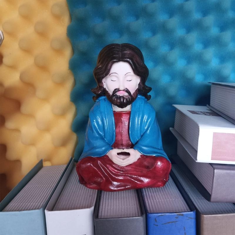Resin Jesuses Statue for Home Decors Meditations Statue Decors Jesuses Figurines Ornament for Christmas Party Dercorations
