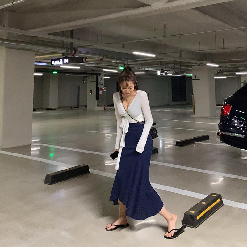 In Stock: Women's Sexy Low-Cut Lace-Up Waist-Cinching Long-Sleeve T-Shirt for Summer - Korean Dongdaemun Style