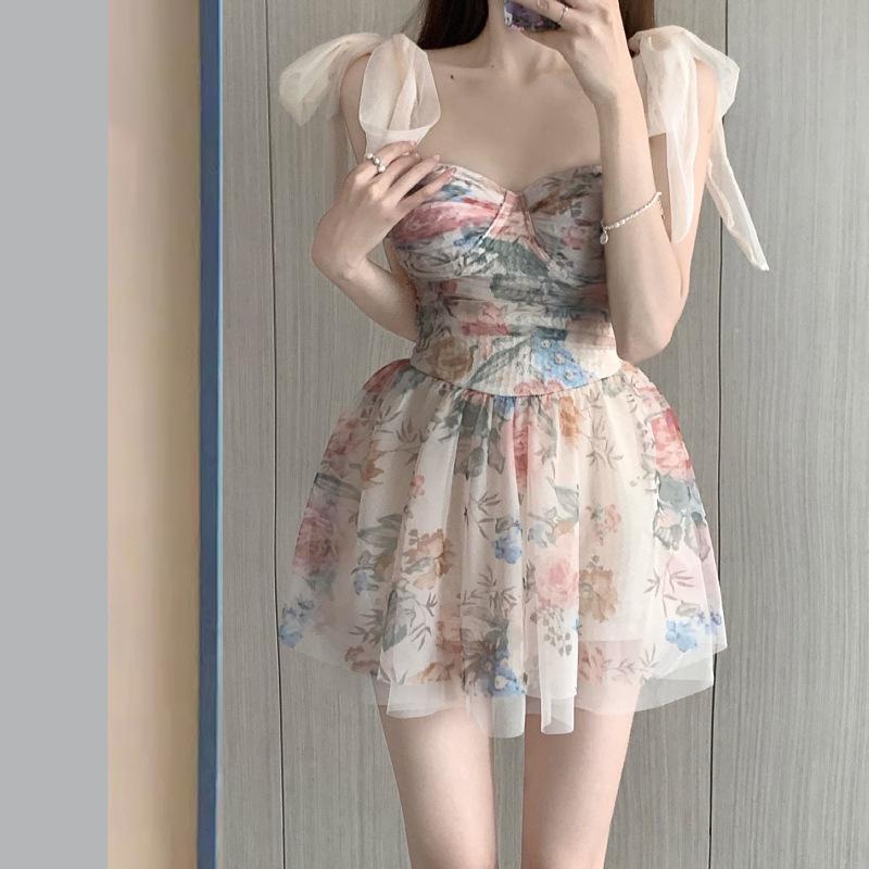 2025 Korea Šik Nové Plavky Ženy Květinový Potisk Letní Plážové Šaty Sexy Dívka Jednodílné Konzervativní Pohádkové Plavky