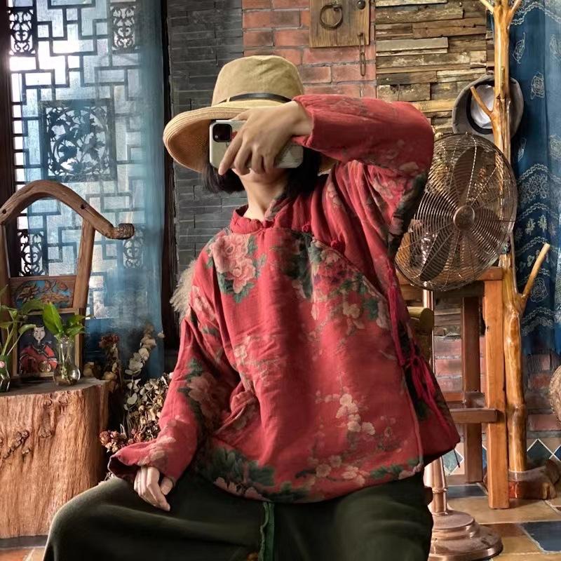 

Johnature Женские винтажные пальто с цветочным принтом, стойкой и длинными рукавами, осенние, на завязках, теплые, в китайском стиле One Size красный