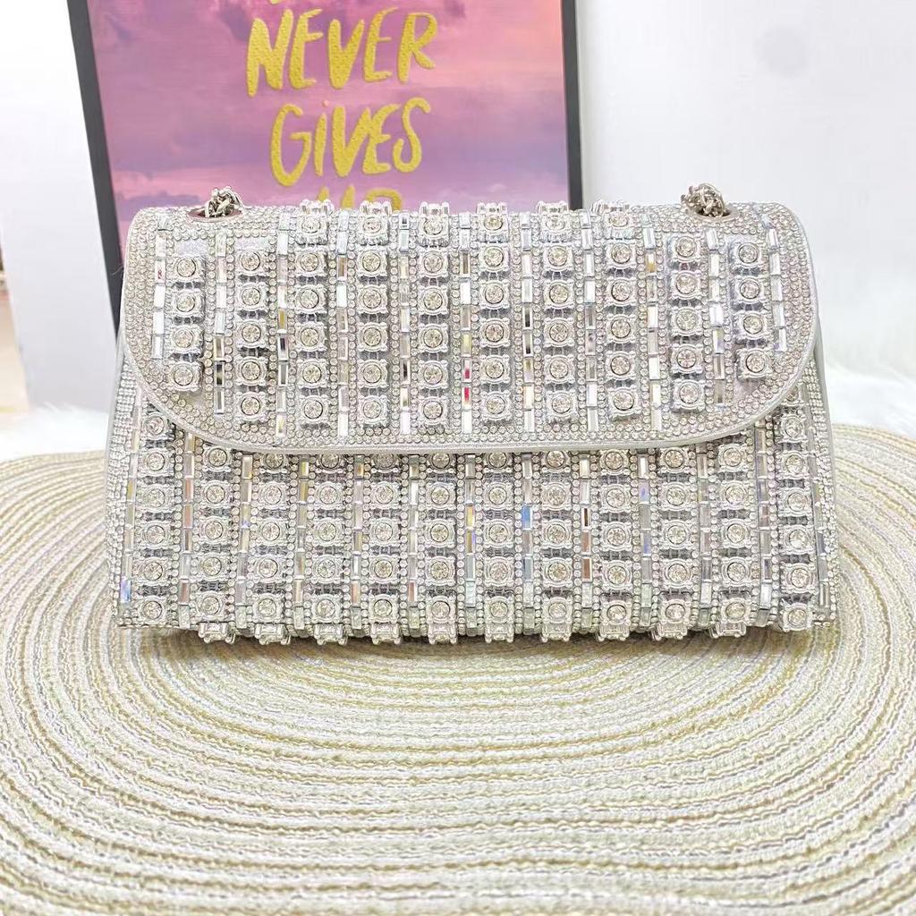 Elegante mit Diamanten besetzte Umhänge-Abendtasche für Damen