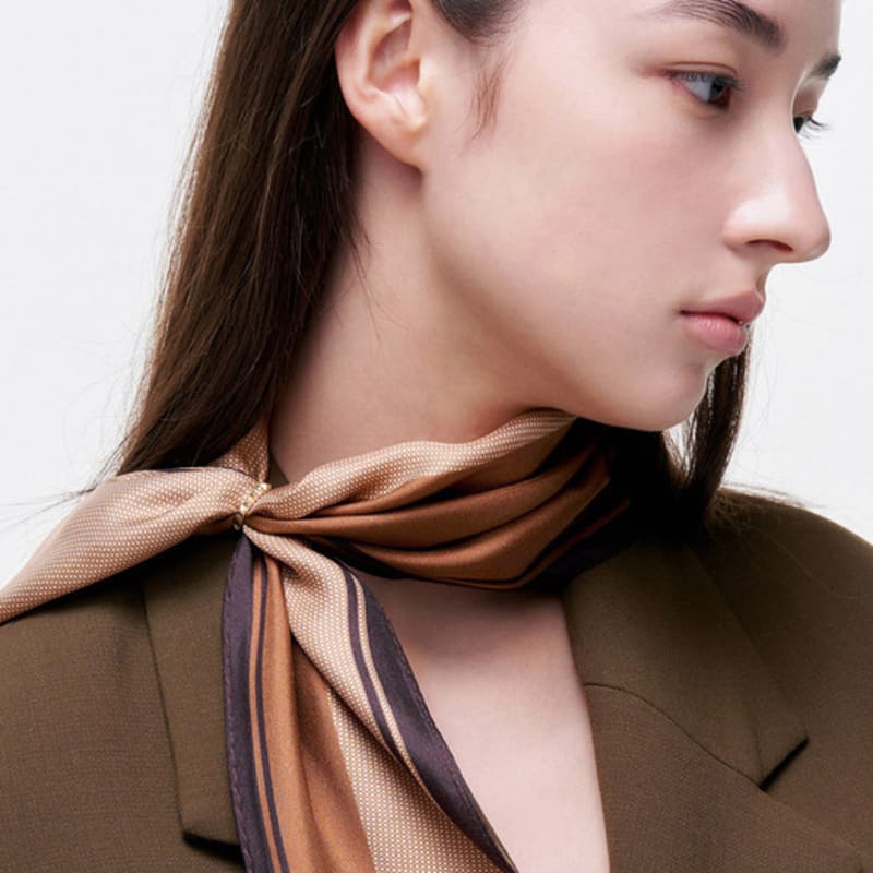 Saint Luxure Abbe Brown