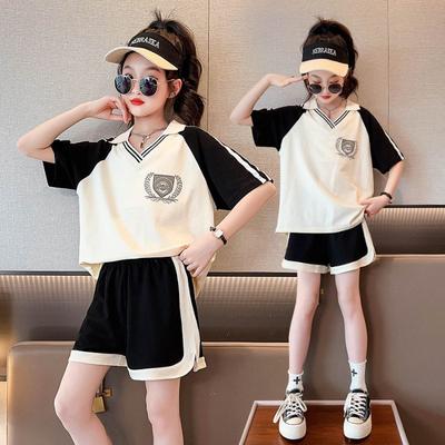 Sommerkleidungsset für Kinder Mädchen Mode V-Ausschnitt T-Shirts und Shorts 2-teiliger Anzug Teenager Revers Oberteil Hose Outfits Trainingsanzüge